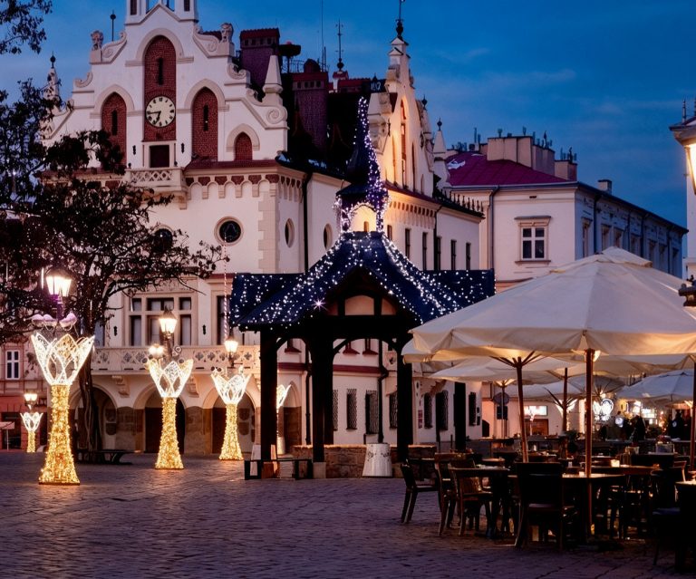 Rzeszowski Rynek około 2 km od Langiewicza 37